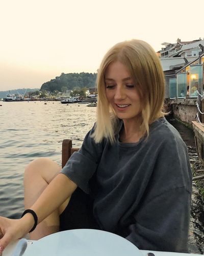 Gizem Karaca seksi ifşa fotoğrafı 84471