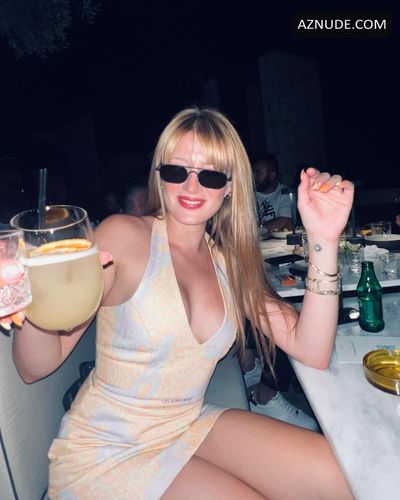 Gizem Karaca seksi ifşa fotoğrafı 7 — Gizem Karaca Sexy In Socials - Pictures (2026)
