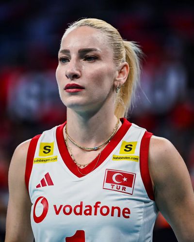 Gizem Örge seksi ifşa fotoğrafı 31