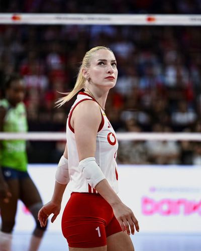 Gizem Örge seksi ifşa fotoğrafı 34