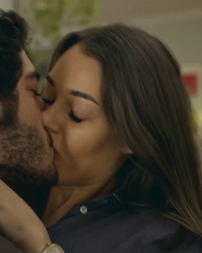 Gizem Ünsal seksi ifşa fotoğrafı 7 — Yarım Kalan Aşklar (2020)