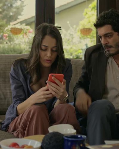 Gizem Ünsal seksi ifşa fotoğrafı 8 — Yarım Kalan Aşklar (2020)