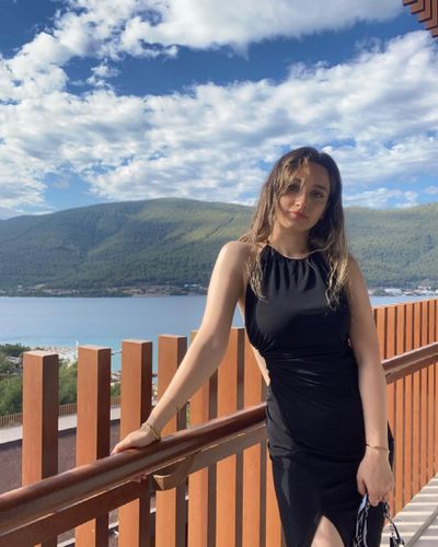 Gökçe Akyıldız seksi ifşa fotoğrafı 43