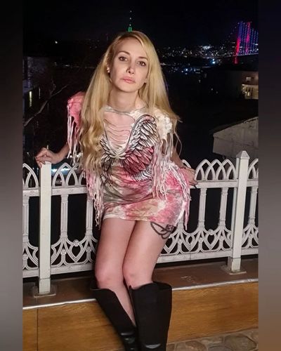 Gökçe Dinçer seksi ifşa fotoğrafı 100