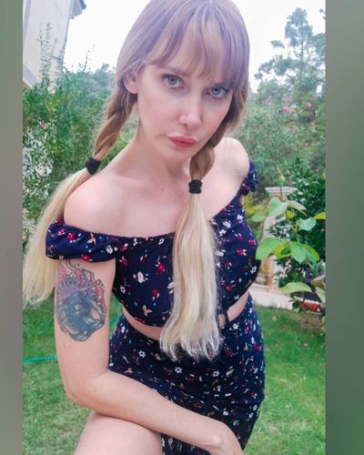 Gökçe Dinçer seksi ifşa fotoğrafı 32970