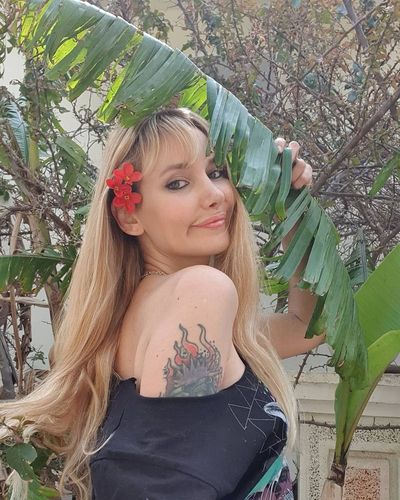 Gökçe Dinçer seksi ifşa fotoğrafı 32938