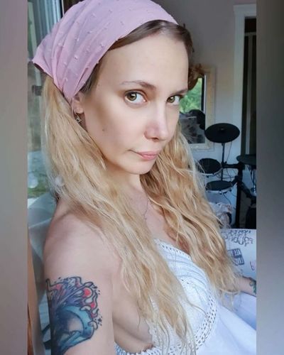 Gökçe Dinçer seksi ifşa fotoğrafı 303