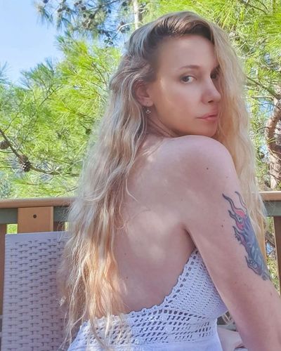 Gökçe Dinçer seksi ifşa fotoğrafı 313