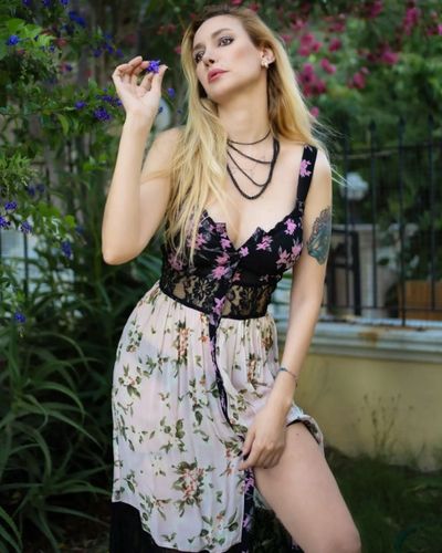 Gökçe Dinçer seksi ifşa fotoğrafı 357
