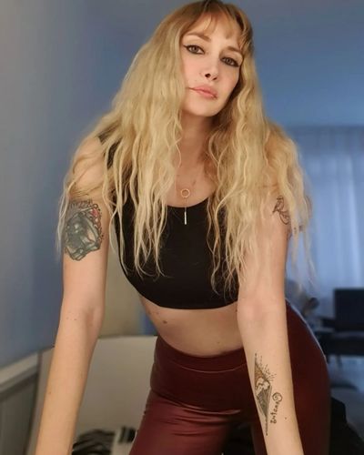 Gökçe Dinçer seksi ifşa fotoğrafı 45