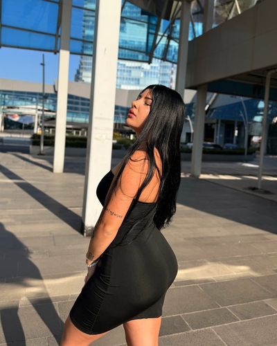 Gözde Akgün seksi ifşa fotoğrafı 2