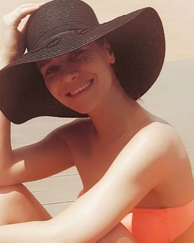 Gözde Mukavelat seksi ifşa fotoğrafı 7