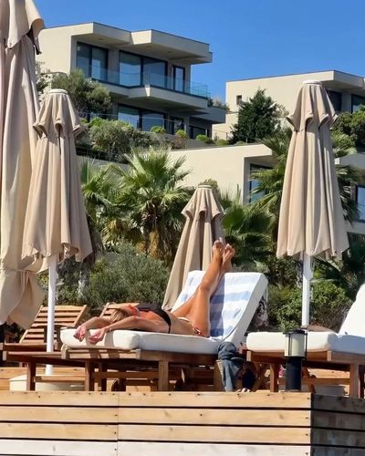 Gülben Ergen seksi ifşa fotoğrafı 36