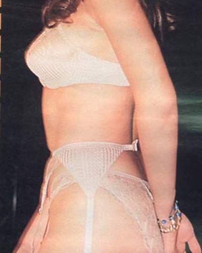 Gülben Ergen seksi ifşa fotoğrafı 6