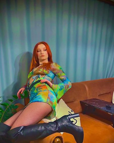 Güliz Ayla seksi ifşa fotoğrafı 125