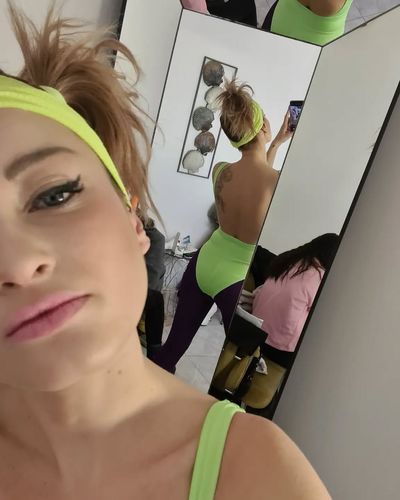 Güliz Ayla seksi ifşa fotoğrafı 17