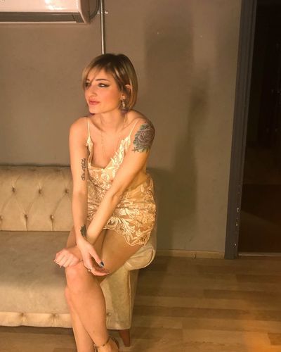Güliz Ayla seksi ifşa fotoğrafı 64