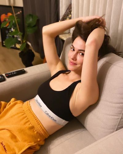 Gülper Özdemir seksi ifşa fotoğrafı 30917