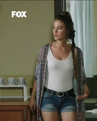 Gülper Özdemir seksi ifşa fotoğrafı 381