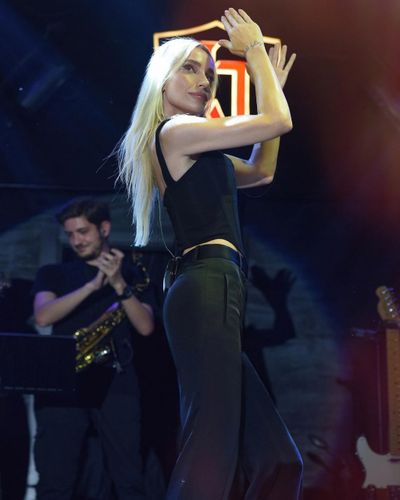 Gülşen seksi ifşa fotoğrafı 299