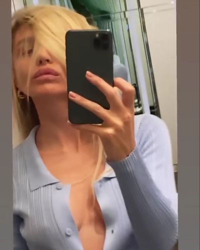 Gülşen seksi ifşa fotoğrafı 310