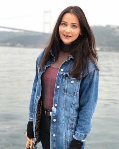 Gülsim Ali İlhan seksi ifşa fotoğrafı 33812