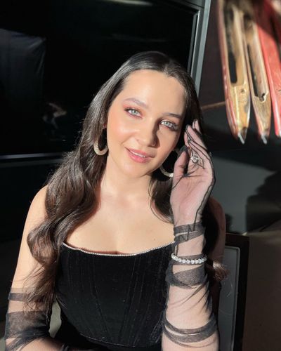 Gülsim Ali İlhan seksi ifşa fotoğrafı 33397