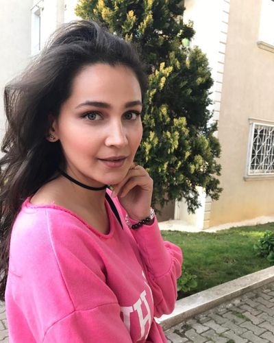 Gülsim Ali İlhan seksi ifşa fotoğrafı 535
