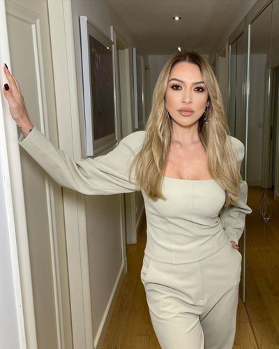 Hadise seksi ifşa fotoğrafı 83195