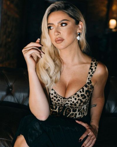 Hadise seksi ifşa fotoğrafı 83174