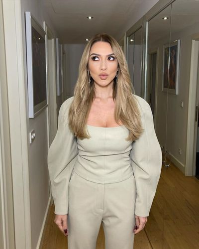 Hadise seksi ifşa fotoğrafı 83161