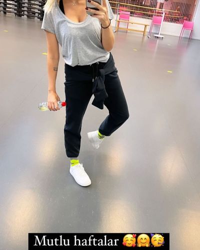 Hadise seksi ifşa fotoğrafı 83098