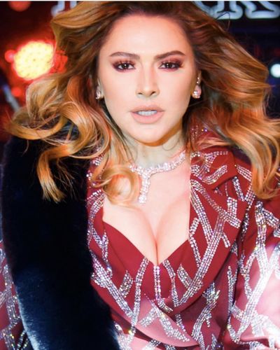 Hadise seksi ifşa fotoğrafı 83039