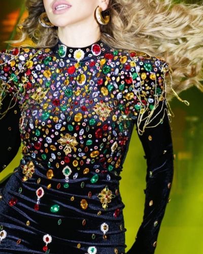Hadise seksi ifşa fotoğrafı 83023