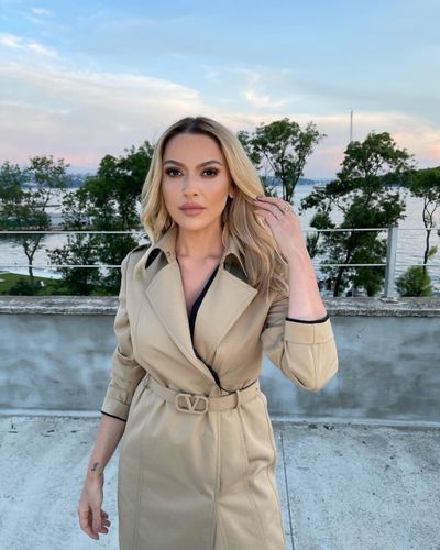 Hadise seksi ifşa fotoğrafı 83011