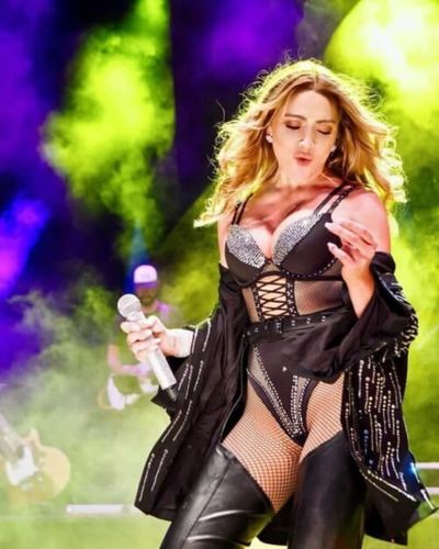 Hadise seksi ifşa fotoğrafı 82940