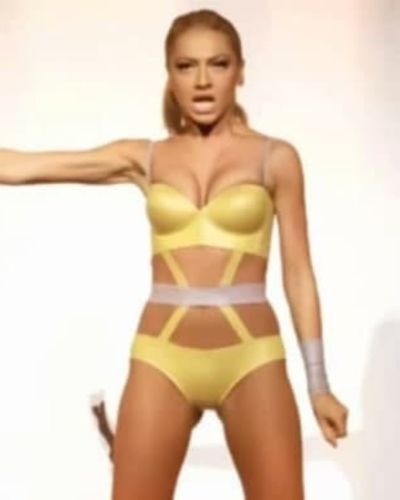Hadise seksi ifşa fotoğrafı 82832