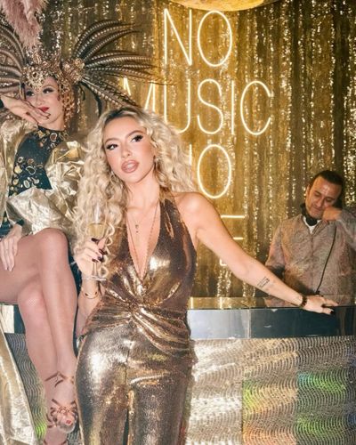 Hadise seksi ifşa fotoğrafı 1624