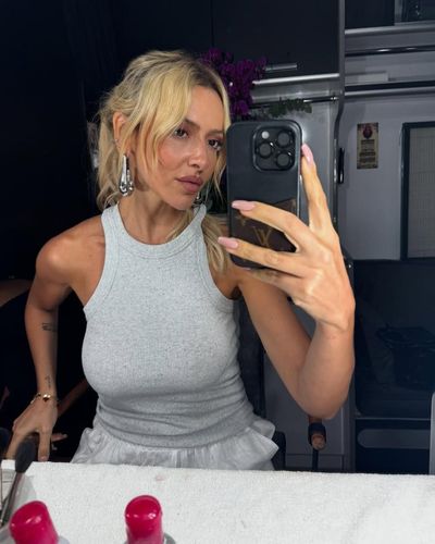 Hadise seksi ifşa fotoğrafı 1664