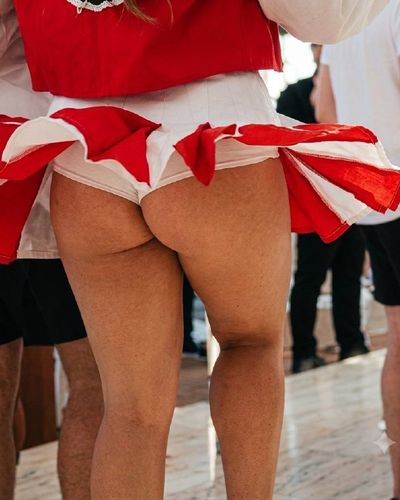 Hadise seksi ifşa fotoğrafı 1730