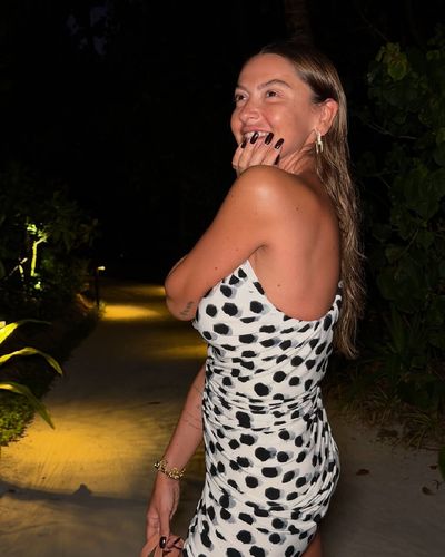 Hadise seksi ifşa fotoğrafı 1758