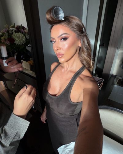 Hadise seksi ifşa fotoğrafı 1819