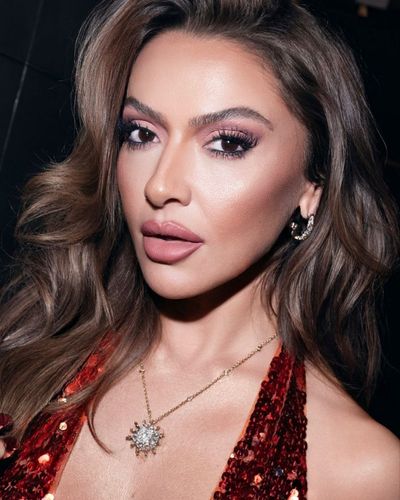 Hadise seksi ifşa fotoğrafı 1830