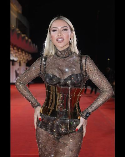 Hadise seksi ifşa fotoğrafı 83750