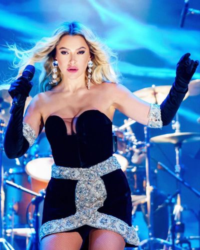 Hadise seksi ifşa fotoğrafı 83615
