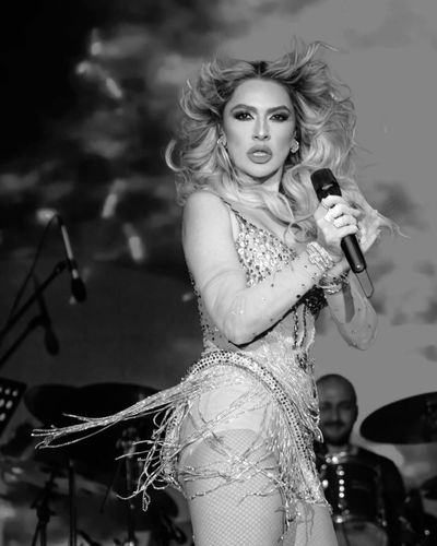 Hadise seksi ifşa fotoğrafı 83567