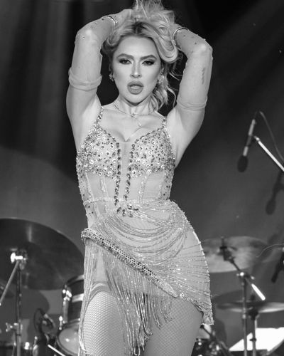 Hadise seksi ifşa fotoğrafı 83503