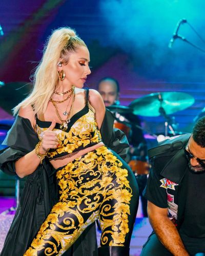 Hadise seksi ifşa fotoğrafı 83421