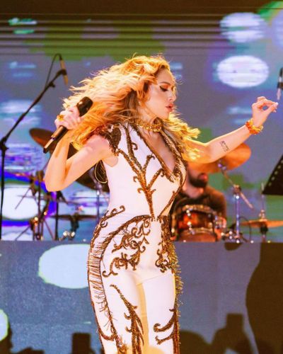 Hadise seksi ifşa fotoğrafı 83282