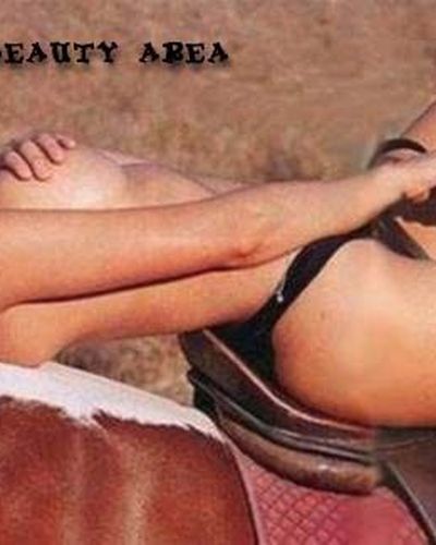 Hande Ataizi seksi ifşa fotoğrafı 46